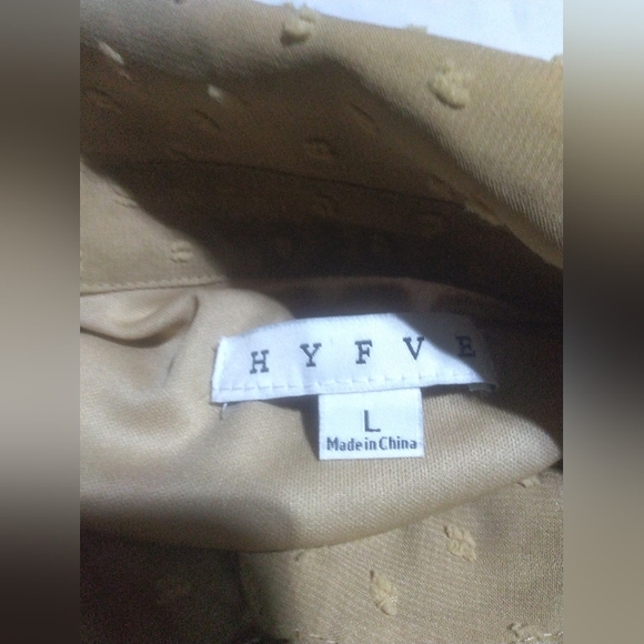 Beige Polyester Top - Picture 4 of 8